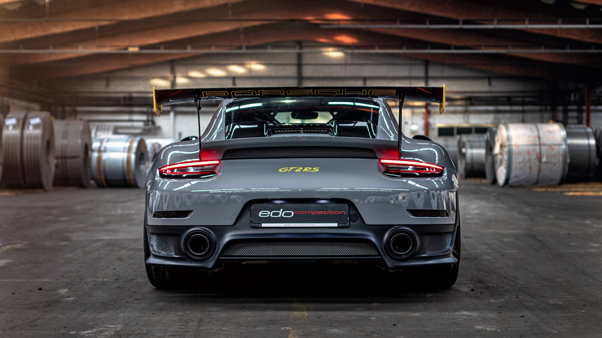 华体会网址-铁幕与流沙，当新锚钉穿旧盾，黄沙漫过战车